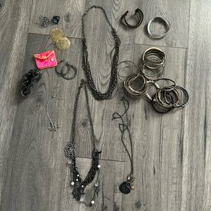 Mix accessories need gone!